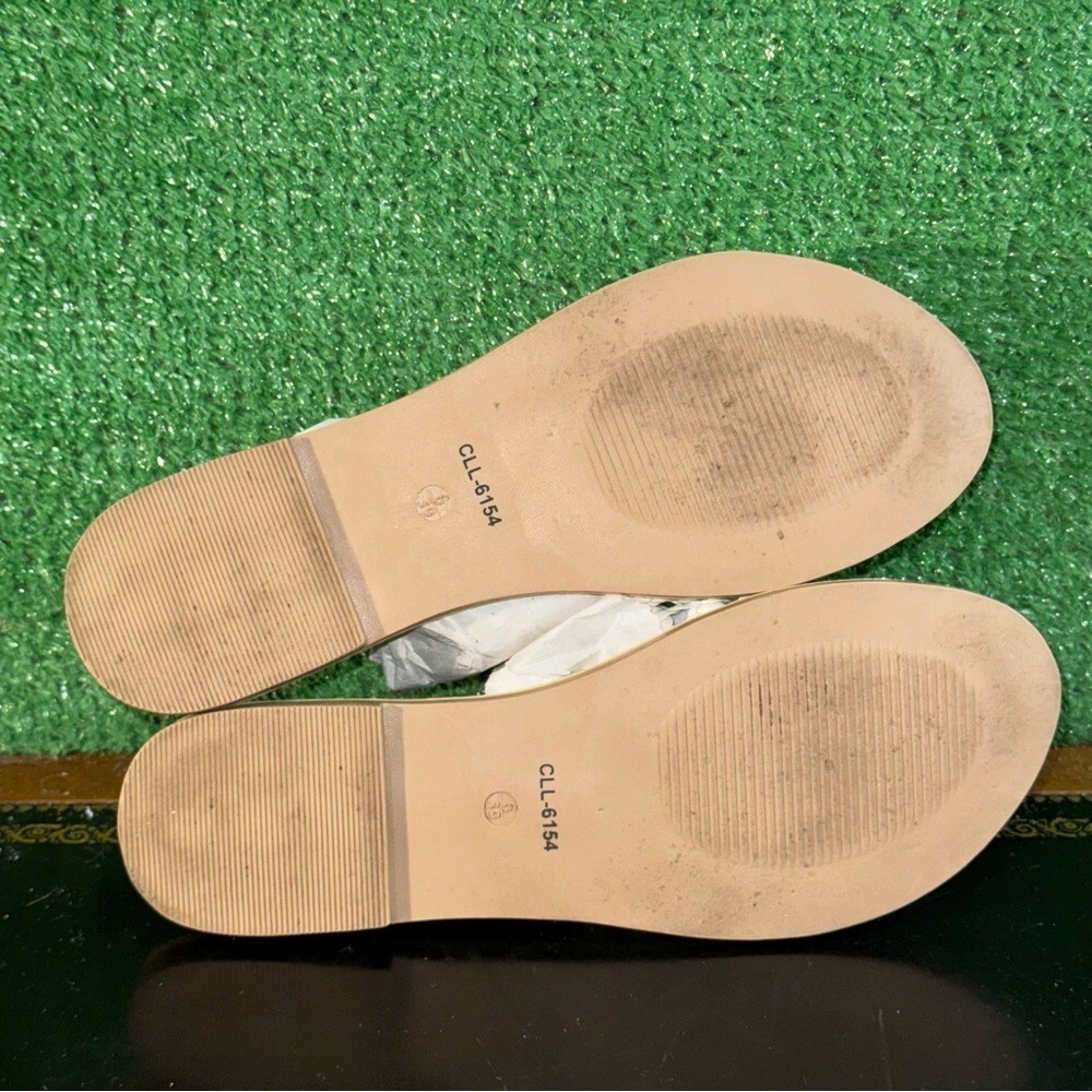 Carlton London White Tan Flat Woven Sandals Slides Women’s Size 9 - Picture 7 of 8